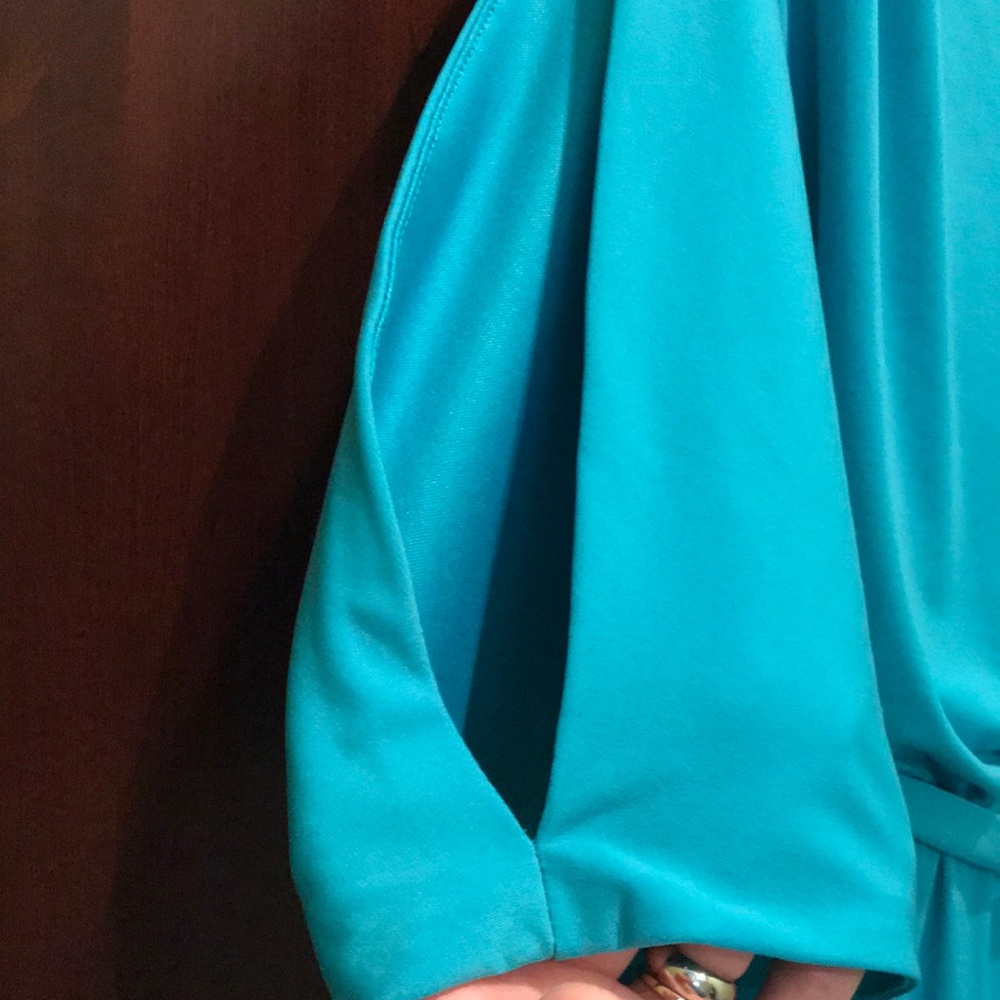 Dress - Picture 2 of 5